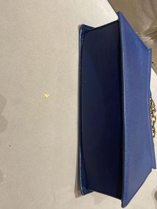 Chic Blue Crossbody Bag
