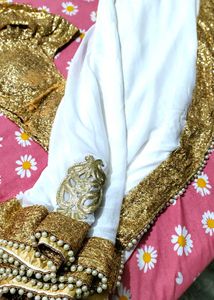 Elegant White saree with sequins border &amp; Gold blo