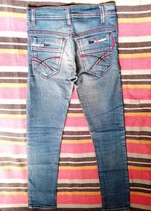 Stylish Blue Ree Jeans
