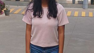 Pink Zudio Top