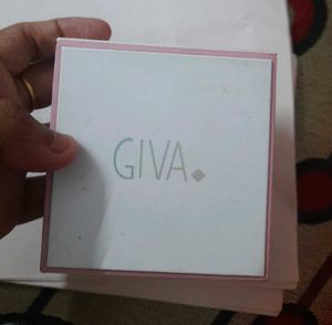 GIVA SILVER Heart Pendant Necklace
