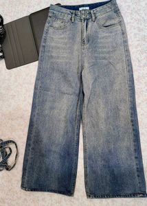 Wide Leg Denim Jeans with Tie Belt and rhinestone.
