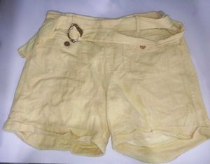 Soft Yellow Button-Up Crop shirt set with shorts