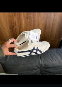 Onitsuka Giris n Boys