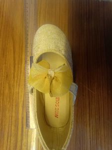 Cute Gold Bow Baby Shoes - 32 size