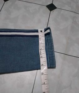 Stylish Jeans with Side Stripe