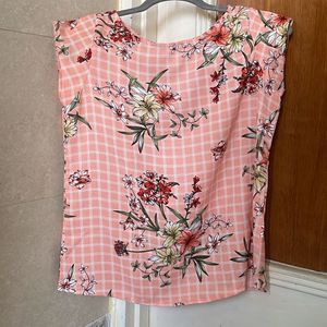 Zink Floral Print Top
