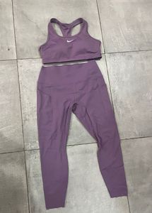 Nike Sports Bra & Leggings Set
