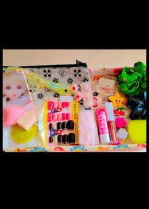 Pearl Scoops Goodie Bag