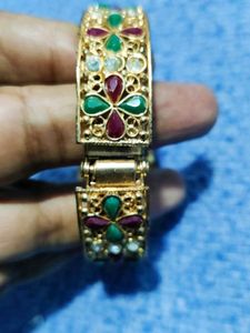 Antique Gold Colour Bangle Set
