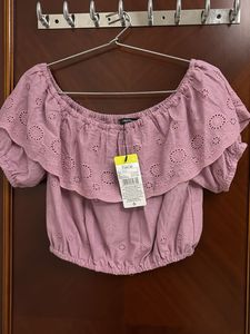 Pretty mauve eyelet crop top
