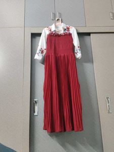 Red & White Embroidered Kurta