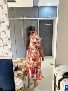 Floral Print Dress - Perfect for Summer!