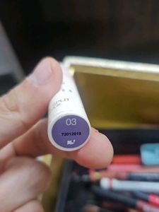 kilo Milano candy split lipstic