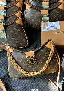 Louis Vuitton Slingbags