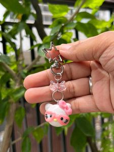 Cute Hello Kitty Keychain