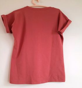 NYC WOMEN'S TSHIRT- no damage