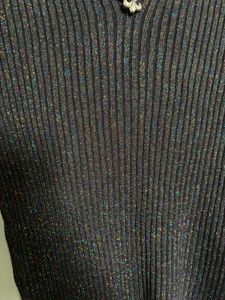 Showoff Shimmer Top