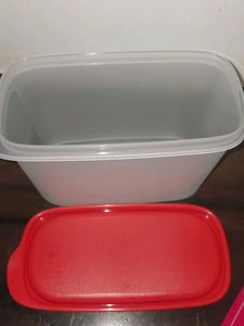 Tupperware Dry Storage 1.1Ltr ..10 Dabba
