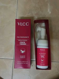 VLCC Pro Radiance Brightening Face Wash