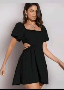 Chic Black Puff Sleeve Mini Dress
