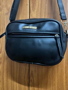 Stylish Black Crossbody Bag