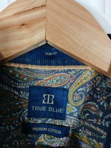 Navy Blue Printed Slim Fit Casual Shirt (Men)