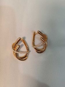 Chic pink Gold & Crystal Hoop Earrings