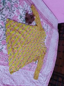 Yellow Floral Print Kurta