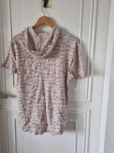 Men's Short Sleeve Hoodie tshirt with side pockets