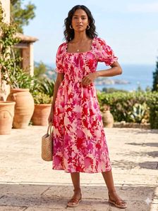 Floral Print Square Neck Dress