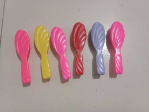 Barbie Doll Hair Brushes - Lot of 6