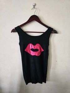 Women's Black Tank Top with Pink Lips