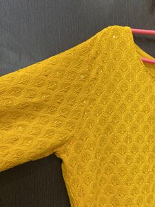 Chikankari Kurta 💛