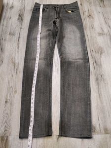 2000s Y2k low rise jeans Waist 28
