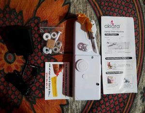 Akiara Handy Sewing Machine (RH)