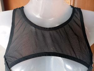 Stylish Black Mesh Sports Bra