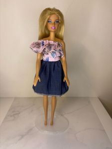 Generation Girl Barbie Doll with Cute Outfit