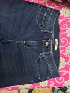 Levi's Jeans - Classic Style