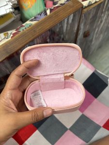 Nykaa Luxe Pouch