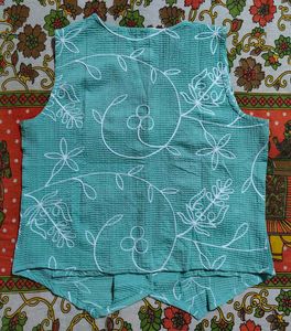 Teal Floral Print Sleeveless Vest