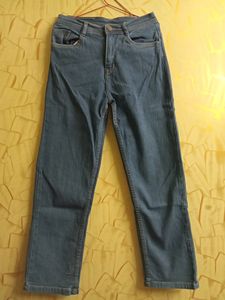 Straight Jeans 👖 For Women