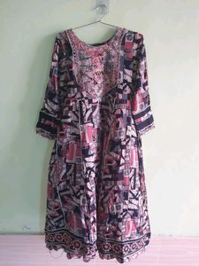 Printed Kurta Set with Embellished Neckline