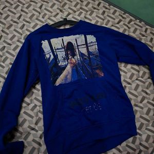 Blue Graphic Print Sweatshirt