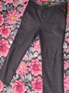 Men's Charcoal Grey Textured Trousers