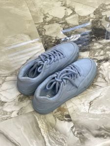 Zara Light Blue Lace-Up Sneakers
