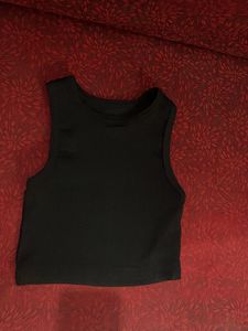 Black Ribbed Crop Top