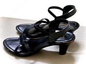 Chic Black Heel Sandals