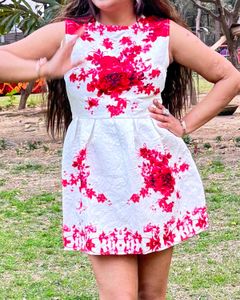 Red &amp; White Sleeveless Dress