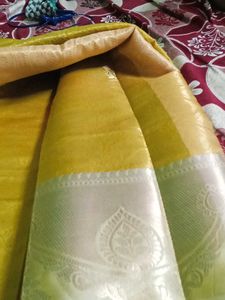 lime green soft Silk Saree with Intricate Border